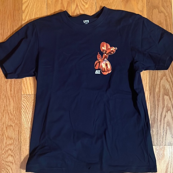 Uniqlo Other - Tshirt small